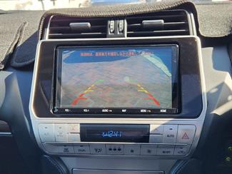 2019 Toyota Land Cruiser Prado - Thumbnail